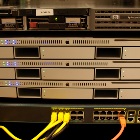 Nya servarna p plats Nya servarna p plats