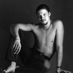 Hjrtformat rhnge och svettas p tjocka mattan Hjrtformat rhnge och svettas p tjocka mattan