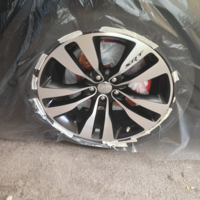 Maskerar bromsskiva och bromsok med ICAkasse och sen plast ver lacken Maskerar bromsskiva och bromsok med ICAkasse och sen plast ver lacken