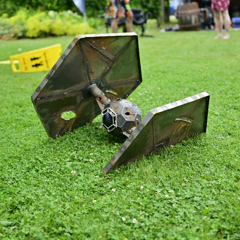 TIEfighter i metall